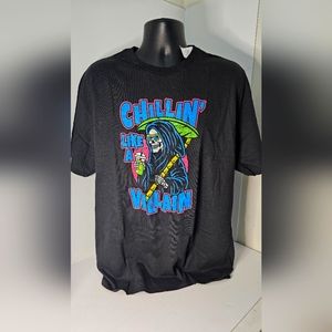 Mens XL(46-48) Chillin Like A Villain Graphic Tee